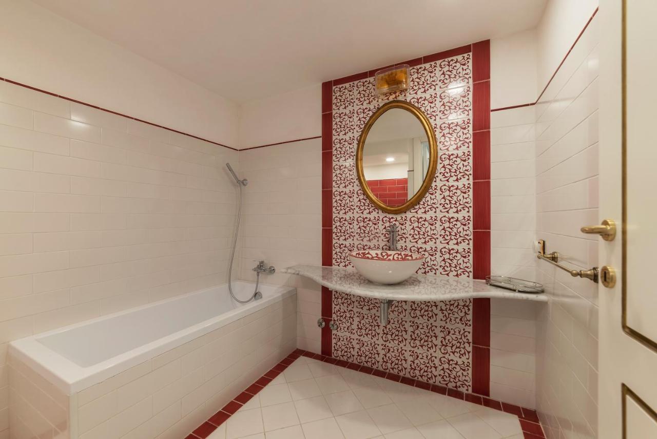 Palazzo Altieri Elegant Apartment Рим Екстер'єр фото