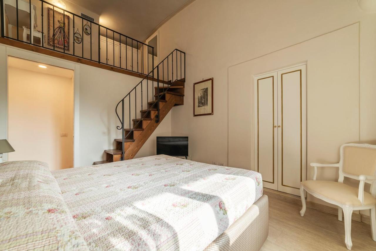 Palazzo Altieri Elegant Apartment Рим Екстер'єр фото