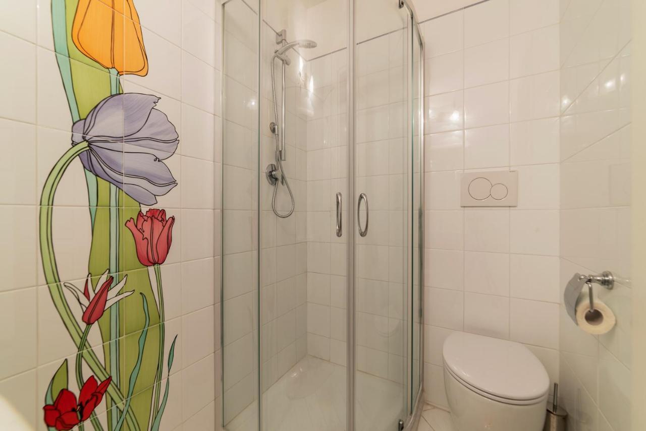 Palazzo Altieri Elegant Apartment Рим Екстер'єр фото