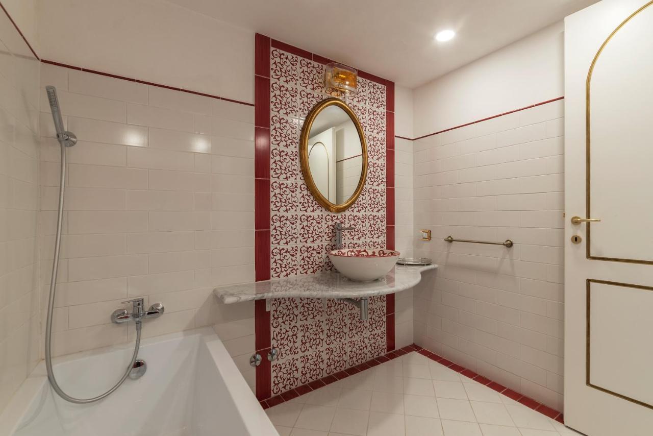 Palazzo Altieri Elegant Apartment Рим Екстер'єр фото